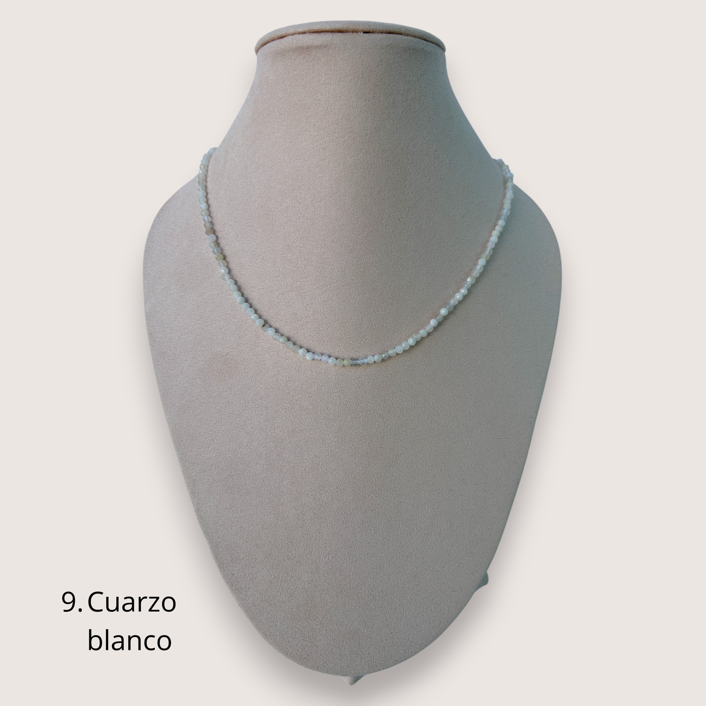 Collares de Piedras Naturales